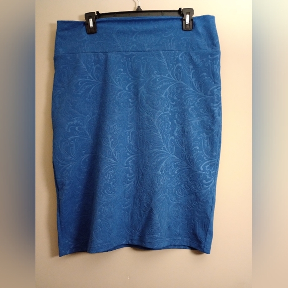 2 LuLaRoe Polyester Stretch Mini Skirts Size Large - Picture 7 of 9